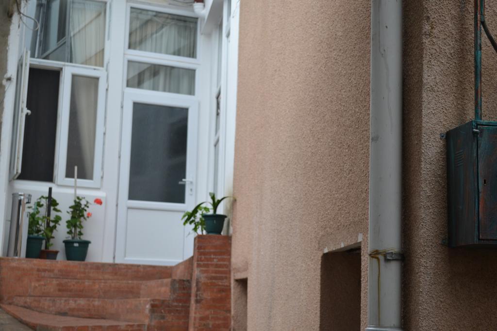 Your House In Tbilisi Esterno foto