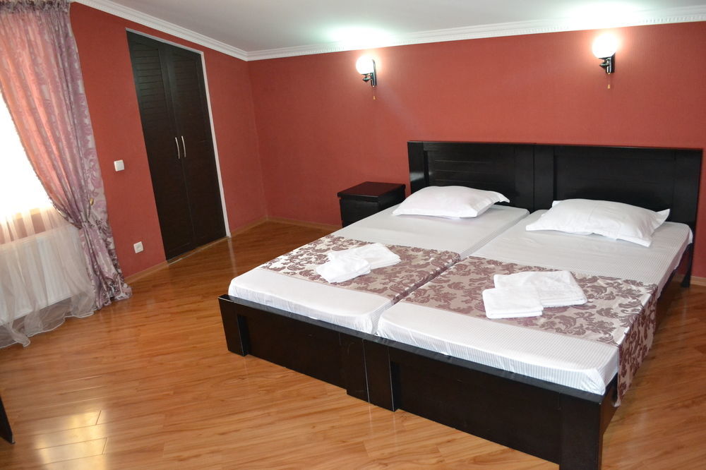 Your House In Tbilisi Esterno foto