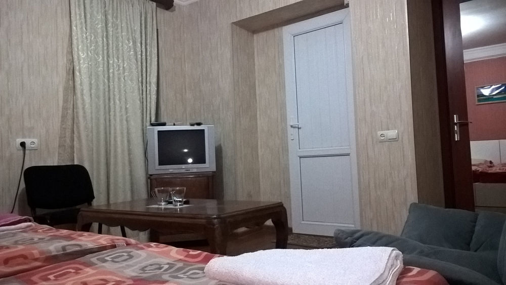 Your House In Tbilisi Esterno foto